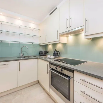 Rent this 2 bed apartment on Bloomfield Court in Bourdon Street, London