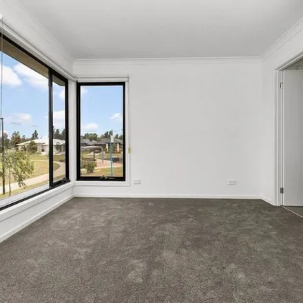 Image 3 - Action Lane, Strathtulloh VIC 3338, Australia - Townhouse for rent