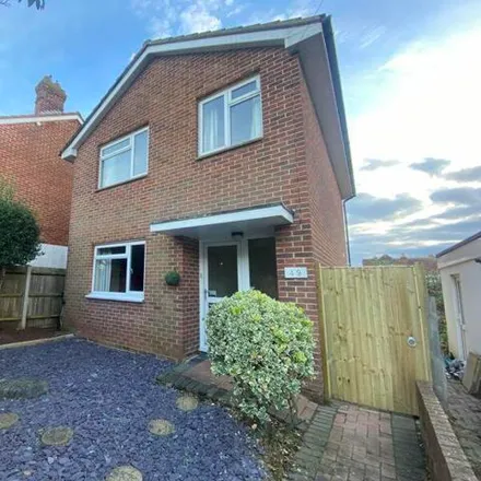 Buy this 3 bed house on Gosport Road in Lee-on-the-Solent, PO13 9EJ