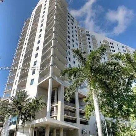 Image 2 - 10 Southwest South River Drive, Miami, FL 33130, USA - Loft for rent