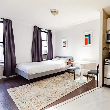 Rent this 1 bed apartment on ABC Organic Cleaners in 534 East 14th Street, New York