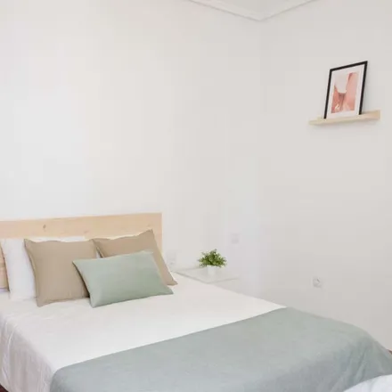 Rent this 1 bed apartment on Avinguda del Regne de València in 52, 46005 Valencia