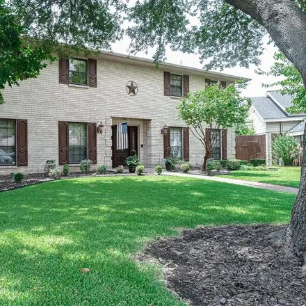 Buy this 6 bed house on 2608 Kelsey Court in Plano, TX 75075