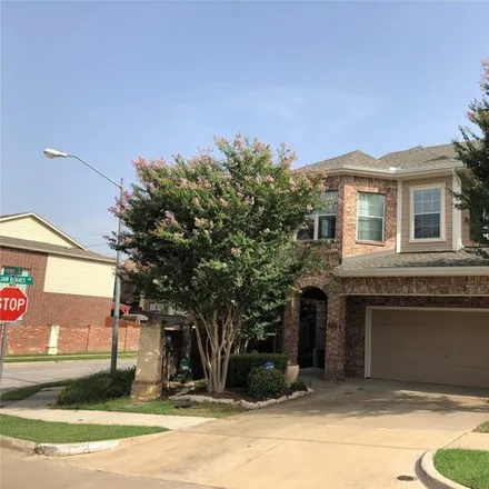 Rent this 3 bed townhouse on Marble Tree Apartments in Irving, TX 75038