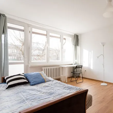 Rent this 3 bed room on Płocka 8 in 01-231 Warsaw, Poland