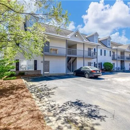 Buy this 2 bed condo on 303 North Ross Street in Auburn, AL 36830