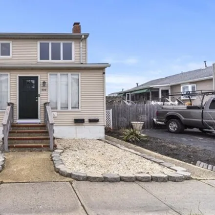 Buy this 4 bed house on 350 Lincoln Avenue in Seaside Heights, NJ 08751