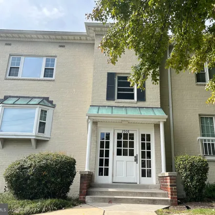 Rent this 1 bed apartment on 2908 Peyton Randolph Drive in Lee Boulevard Heights, Falls Church