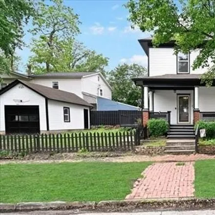 Buy this 4 bed house on 1174 South 2nd Street in Leavenworth, KS 66048