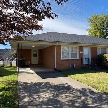 Buy this 3 bed house on 712 Amherst Drive in Owensboro, KY 42303