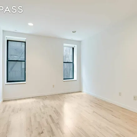 Image 8 - 69 Ludlow Street, New York, NY 10002, USA - Apartment for rent
