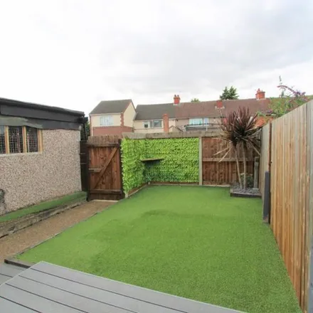 Rent this 3 bed townhouse on Heron Foods in Norman Crescent, New Rossington