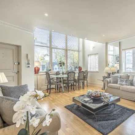 Rent this 2 bed apartment on Rotunda Building in Upper Hampstead Walk, London