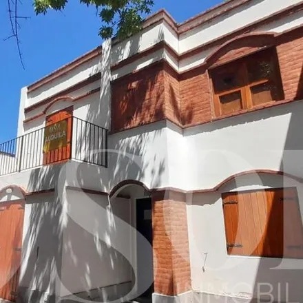Rent this 3 bed house on Manuel Belgrano 22 in Centro, Cipolletti