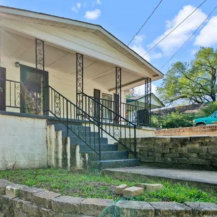 Buy this 3 bed house on 103 Ross Street in Hot Springs, AR 71901