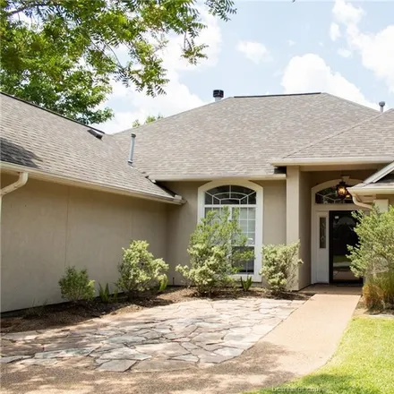 Image 3 - 3221 Innsbruck Circle, College Station, TX 77845, USA - House for sale