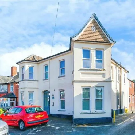 Buy this 2 bed apartment on 46 Peartree Avenue in Millbank, Southampton