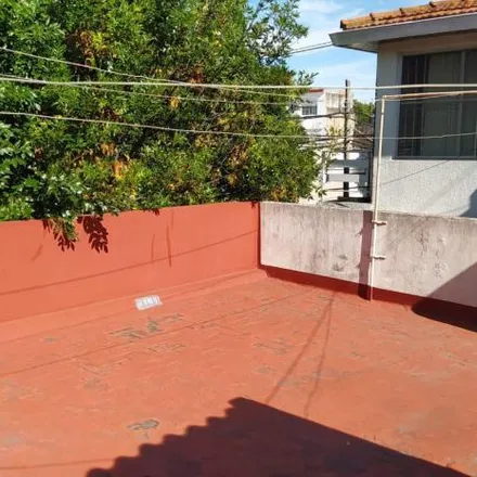 Rent this 2 bed house on Chile 689 in Villa Martelli, Vicente López