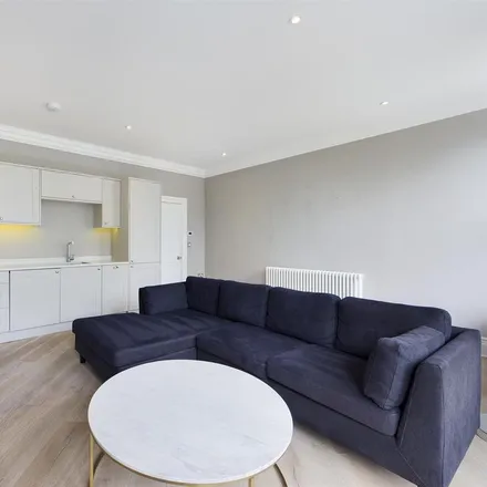 Image 1 - 24, 24A West Avenue, Newcastle upon Tyne, NE3 4ES, United Kingdom - Apartment for rent