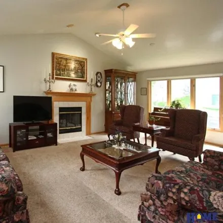 Image 4 - 6459 Chesterfield Court, Lincoln, NE 68510, USA - House for sale