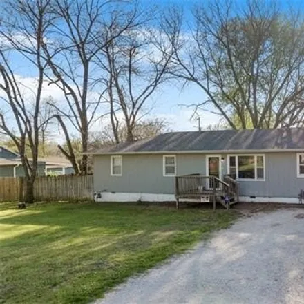 Buy this 3 bed house on unnamed road in Vernon County, MO 64472