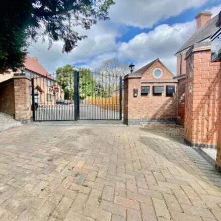Rent this 5 bed house on John Reay Golf Centre in Sandpits Lane, Coventry