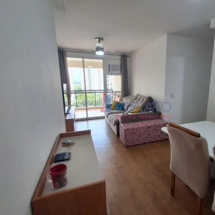 Buy this 2 bed apartment on Shopping Metropolitano Barra in Avenida Embaixador Abelardo Bueno 1300, Jacarepaguá