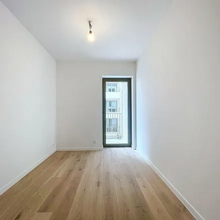 Rent this 2 bed apartment on Graanlei in 9800 Deinze, Belgium