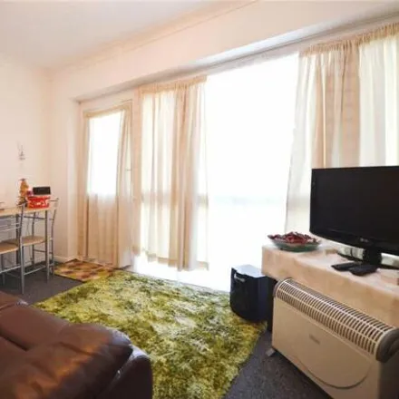 Image 3 - Sommerville Close, Faversham, United Kingdom - Apartment for rent