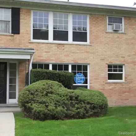 Rent this 2 bed condo on 3216 Shenandoah Drive in Royal Oak, MI 48073