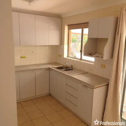 Image 9 - Beechcroft Place, Camillo WA 6112, Australia - Apartment for rent