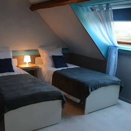 Rent this 5 bed house on 49730 Varennes-sur-Loire