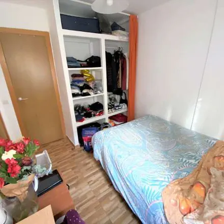 Image 4 - Pasaje de Moraleja de Enmedio, 28006 Madrid, Spain - Apartment for rent