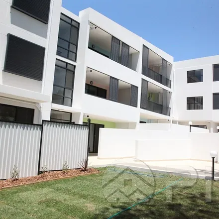 Image 9 - Tennyson Street, Sydney NSW 2150, Australia - Apartment for rent