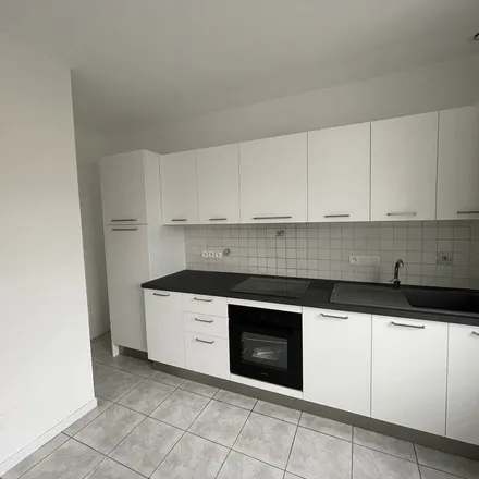 Image 4 - 8 Rue Principale, 57880 Ham-sous-Varsberg, France - Apartment for rent