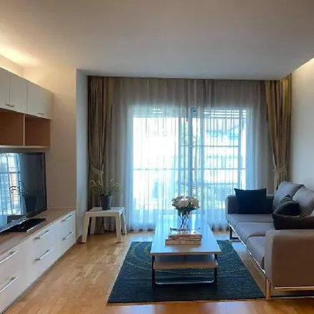 Buy this 3 bed apartment on Bangkok College of Technology in Sukhumvit 99, Phra Khanong District