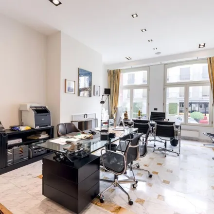 Image 3 - Avenue Louise - Louizalaan 247, 1050 Brussels, Belgium - Apartment for rent
