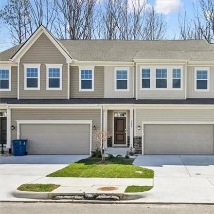 Buy this 3 bed house on 9354 Fieldstone Parkway in James City County, VA 23168