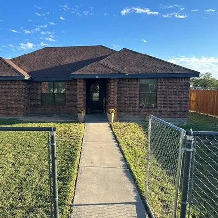 Buy this 3 bed house on 391 Springview Drive in Chula Vista, Maverick County