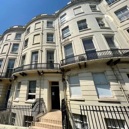 Rent this studio apartment on Brunswick Place in Brighton, BN3 1ND
