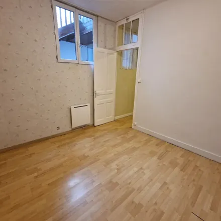 Rent this 3 bed apartment on 69 Rue Docteur Mercier in 01130 Nantua, France