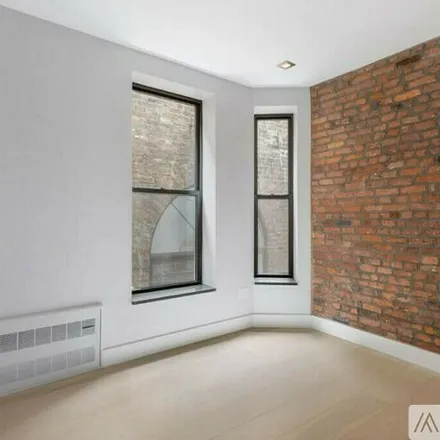 Rent this 1 bed apartment on 195 Stanton St