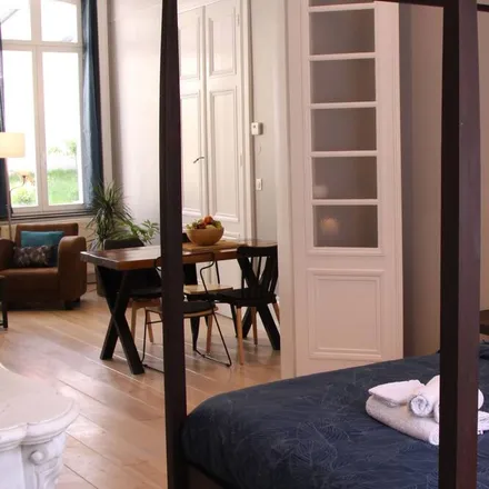 Rent this 1 bed apartment on 62500 Saint-Omer