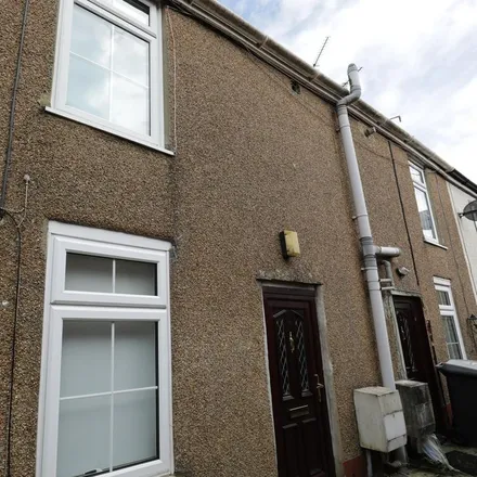 Rent this 1 bed townhouse on 115 Warminster Road in Westbury, BA13 3PG