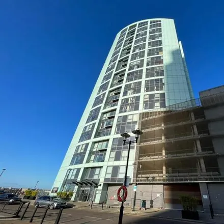 Rent this 1 bed room on Alexandra Tower in 19 Princes Parade, Liverpool