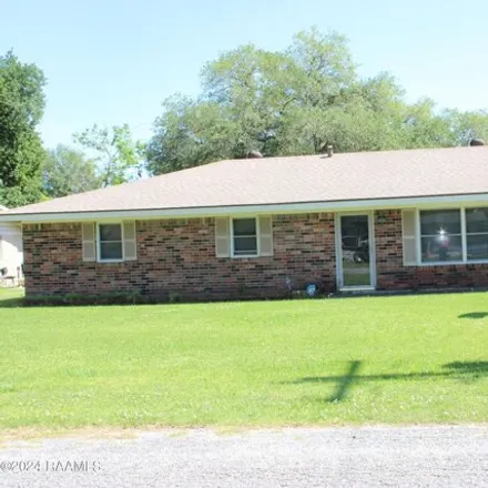 Buy this 3 bed house on 681 Pecan Drive in Franklin, LA 70538