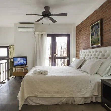 Rent this 1 bed apartment on Comuna 1 in Buenos Aires, Argentina