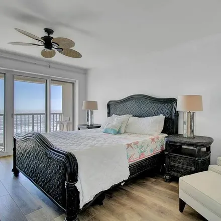 Rent this 4 bed apartment on Isle of Palms in SC, 29451