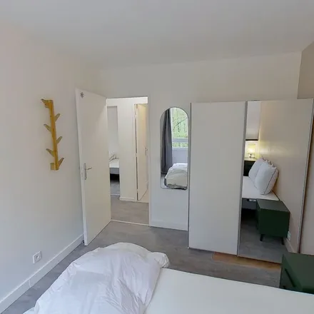 Image 2 - Allée Fernand Léger, 77420 Champs-sur-Marne, France - Apartment for rent