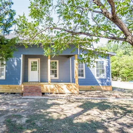 Buy this 3 bed house on 499 South Church Street in Ferris, Ellis County